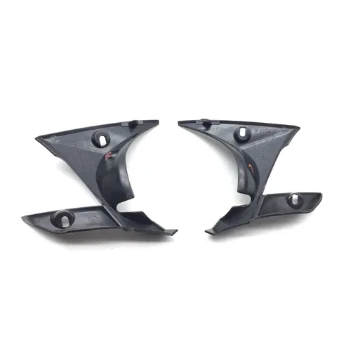 Misc Plastic Set 2006 Yamaha YZF R1 2801A 17