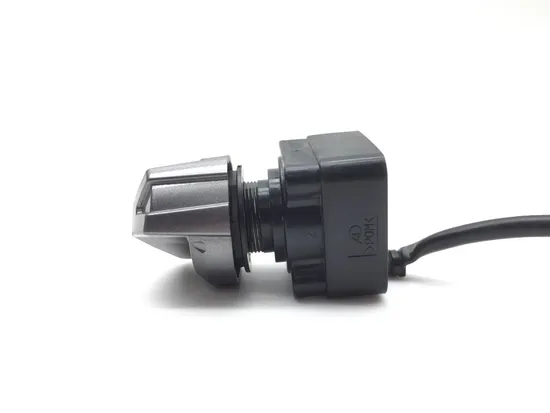 2 Wheel 4 Wheel Switch 2016 Yamaha YXZ1000R 2810A