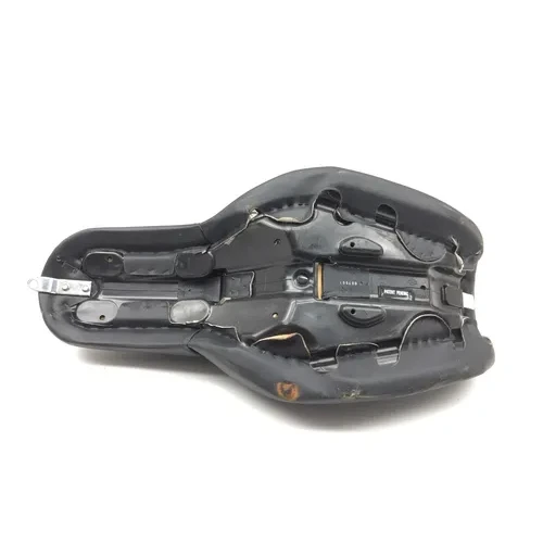 Seat 2011 Harley-Davidson Dyna Wide Glide EFI FXDWGI 2811A 16