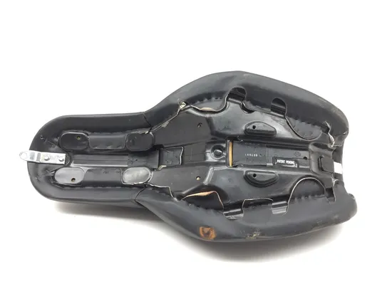 Seat 2011 Harley-Davidson Dyna Wide Glide EFI FXDWGI 2811A