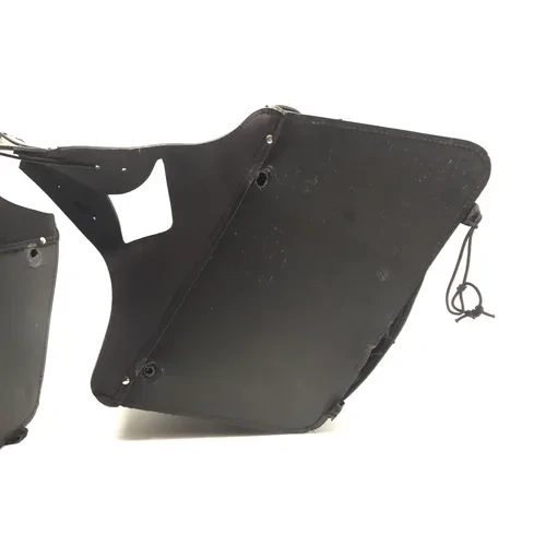 Saddlebags 2007 Harley-Davidson Dyna Wide Glide EFI FXDWGI 2818A x 17