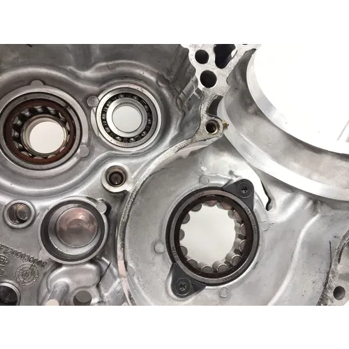 Engine Left Right Center Cases  Husqvarna FE350 2017 2821 x 9