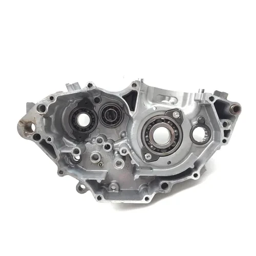 Engine Left Right Center Cases Case 2007 Yamaha YFZ450 2829A PARTS 3