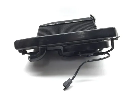 Radiator Cooling Front Fluid with Fan 2006 Kawasaki Ninja ZX14 ZX1400A 2825A