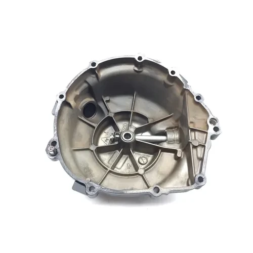 Engine Clutch Cover 2005 Yamaha YZF R6 2827A x 20