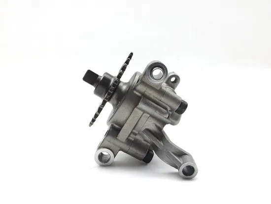 Engine Oil Pump Assembly 2005 Yamaha YZF R6 2827A