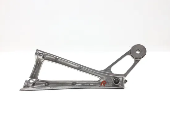 Right Rear Back Passenger Peg Bracket Side 2005 Yamaha YZF R6 2827A