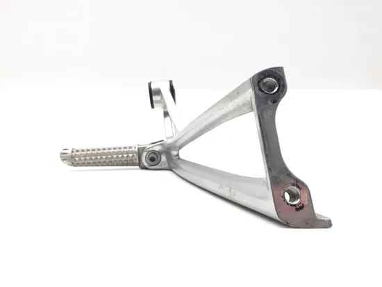 Right Rear Back Passenger Peg Bracket Side 2005 Yamaha YZF R6 2827A