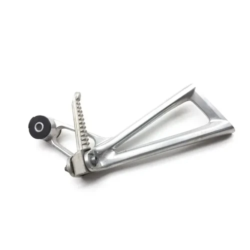 Right Rear Back Passenger Peg Bracket Side 2005 Yamaha YZF R6 2827A 14