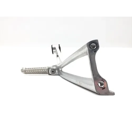 Right Rear Back Passenger Peg Bracket Side 2005 Yamaha YZF R6 2827A 7