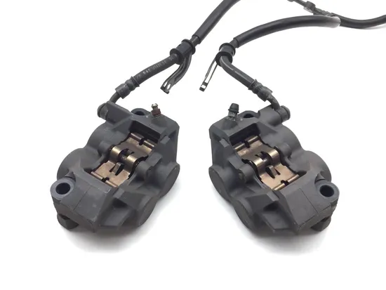 Left Right Front Brake Calipers Pads Set 2005 Yamaha YZF R6 2827A