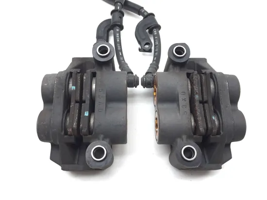 Left Right Front Brake Calipers Pads Set 2005 Yamaha YZF R6 2827A 5