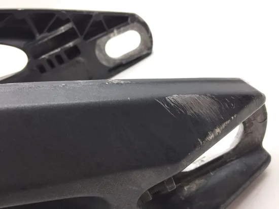 Swing Arm Swingarm 2005 Yamaha YZF R6 2827A x