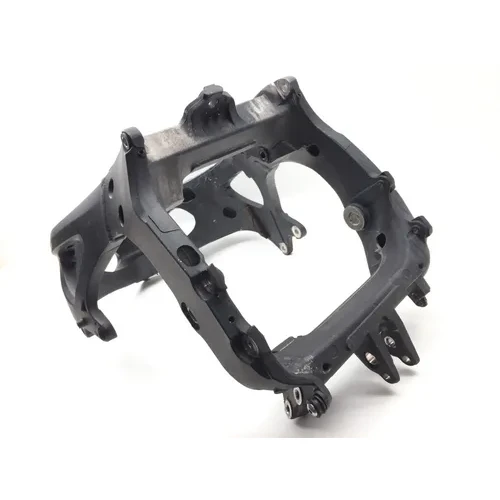 Main Frame Chassis RBLT 2005 Yamaha YZF R6 2827A 7