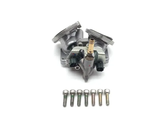 Intake With Injectors 2010 Kawasaki Vulcan 900 VN900C Custom 2816A