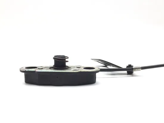 Rear Seat Trunk Latch 2010 Kawasaki Vulcan 900 VN900C Custom 2816A