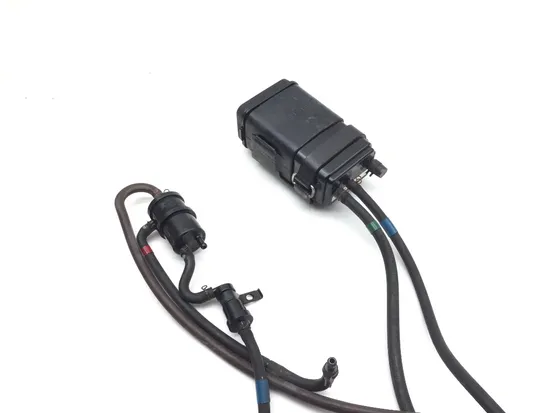 Evap Air Canister 2010 Kawasaki Vulcan 900 VN900C Custom 2816A