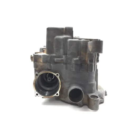 Engine Left Right Center Cases Case 2001 Yamaha Kodiak 400 YFM400FA 4x4 2830A 15