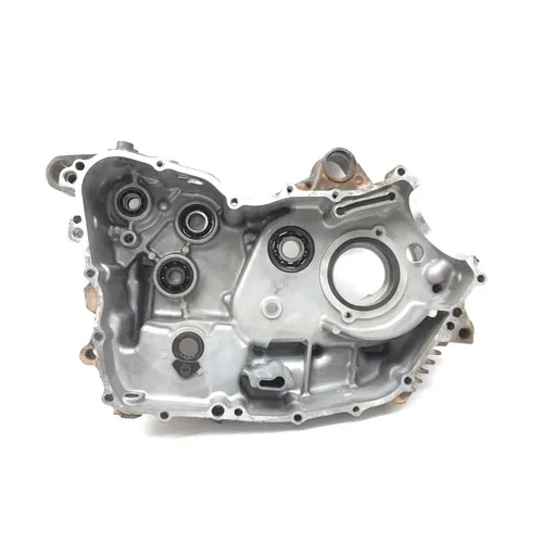 Engine Left Right Center Cases Case 2001 Yamaha Kodiak 400 YFM400FA 4x4 2830A 3