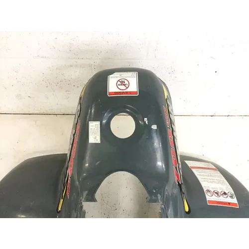 Front Fender Fenders Plastic 2002 Polaris Sportsman 700 Twin 2832A x 5