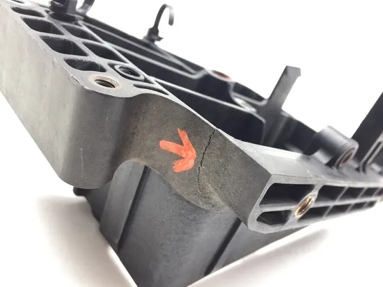 Main Engine Wiring Harness Bracket 2007 Harley Dyna Street Bob FXDB 2842A x