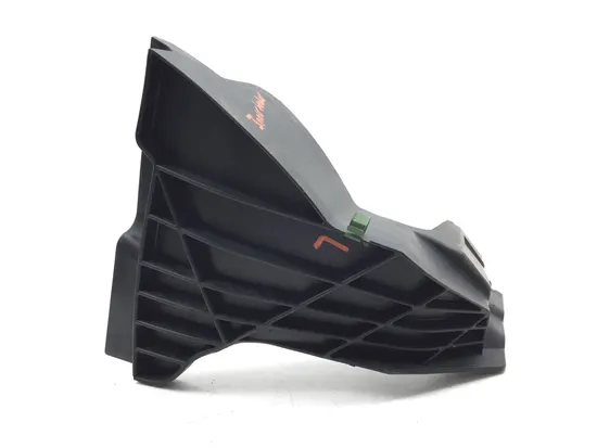 Left Right Inner Fenders 2010 Can-Am Spyder RT-S Roadster SE5 2843A