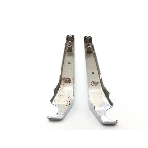 Rear Frame Covers 2000 Kawasaki Vulcan 1500 VN1500E Classic 2817A x 12