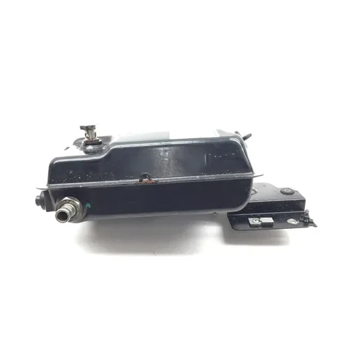 Engine Oil Tank 2010 Can-Am Spyder RT-S Roadster SE5 2843A 9