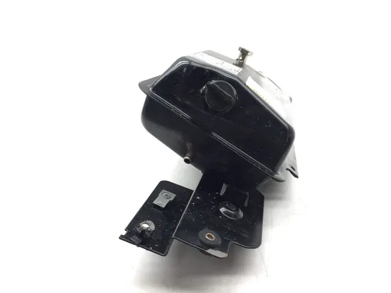 Engine Oil Tank 2010 Can-Am Spyder RT-S Roadster SE5 2843A