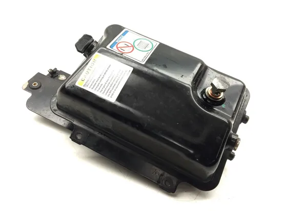 Engine Oil Tank 2010 Can-Am Spyder RT-S Roadster SE5 2843A