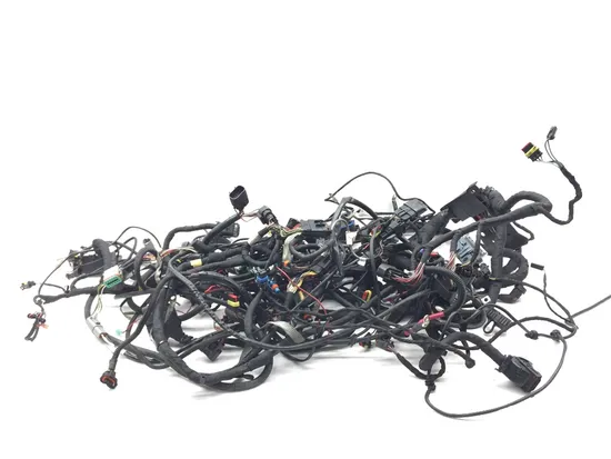 Main Engine Wiring Harness 2010 Can-Am Spyder RT-S Roadster SE5 2843A x