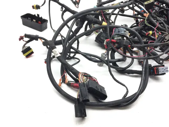 Main Engine Wiring Harness 2010 Can-Am Spyder RT-S Roadster SE5 2843A x
