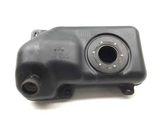 Gas Fuel Tank 2016 Yamaha Wolverine R-Spec YXE 700 4x4 FI EPS 2846A