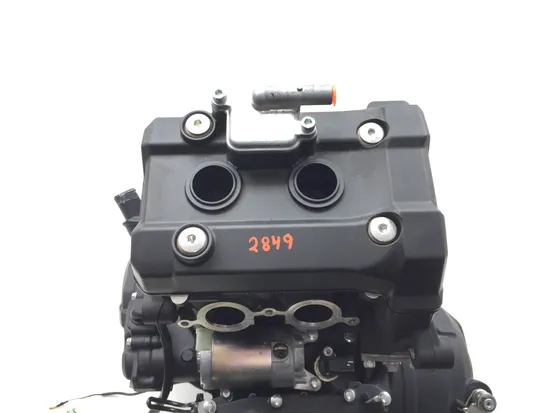 Engine Motor 2016 Yamaha YZF R3 2849A x