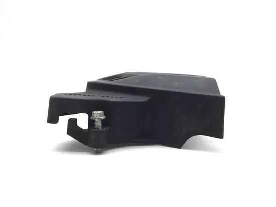 Engine Sprocket Cover 2016 Yamaha YZF R3 2849A