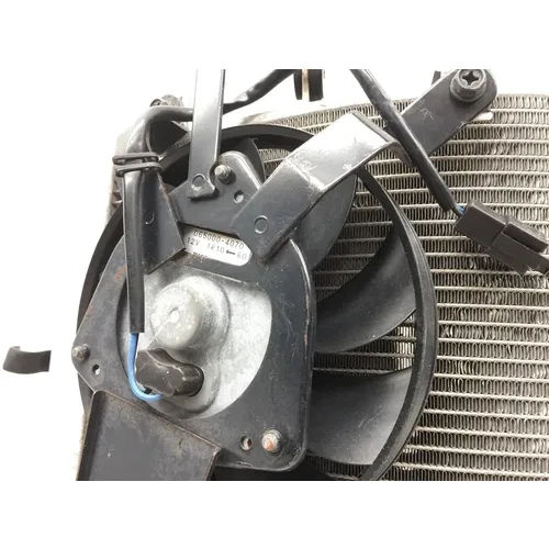 Radiator Cooling Front Fluid with Fan 2008 Kawasaki Ninja ZX10R ZX1000E 2851A x 18
