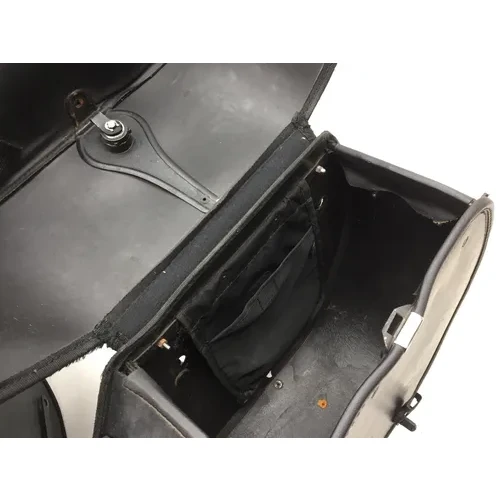 Saddlebags 2008 Suzuki Boulevard C109R 2853A x 19