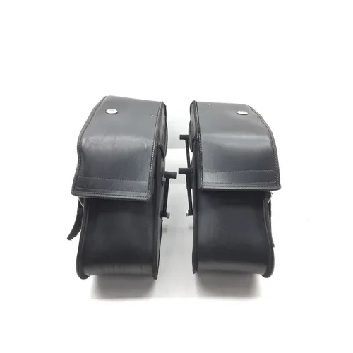 Saddlebags 2008 Suzuki Boulevard C109R 2853A x 21