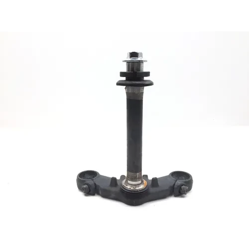 Lower Triple Tree Bottom Fork Clamp Shaft 2004 Kawasaki Ninja 500R EX500D 2852A 5