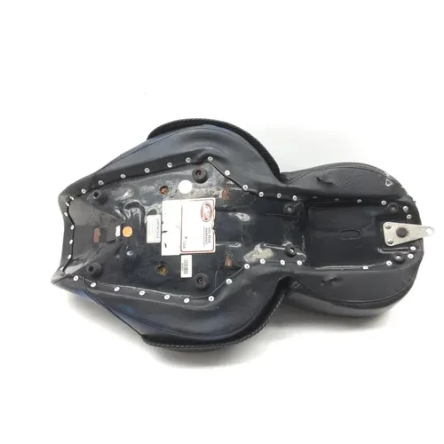 Mustang Seat 2001 Harley-Davidson Dyna Low Rider FXDL 2854A x 17