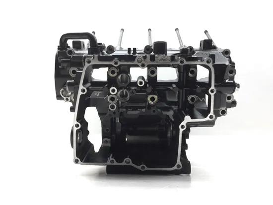 Upper Lower Center Cases Case 2005 Yamaha YZF R1 Raven 2858A x