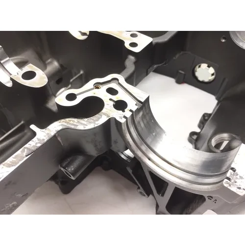 Upper Lower Center Cases Case 2005 Yamaha YZF R1 Raven 2858A x 7