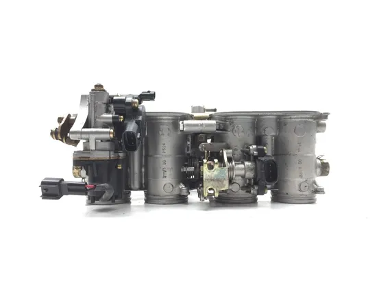 Throttle Body with Injectors 2005 Yamaha YZF R1 Raven 2858A