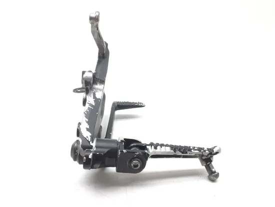 Right Rearset Brake Bracket Foot Peg 2005 Yamaha YZF R1 Raven 2858A x