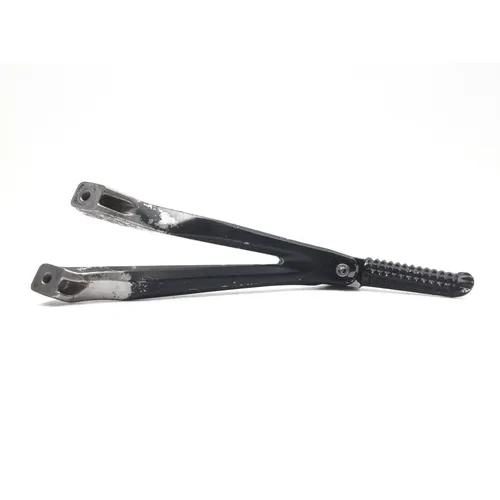 Left Rear Back Passenger Peg Bracket Side 2005 Yamaha YZF R1 Raven 2858A x 3