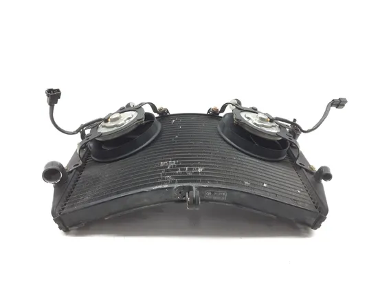 Radiator Cooling Front Fluid with Fan 2005 Yamaha YZF R1 Raven 2858A