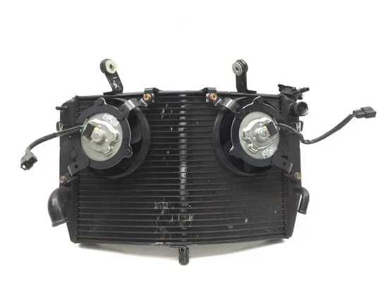 Radiator Cooling Front Fluid with Fan 2005 Yamaha YZF R1 Raven 2858A