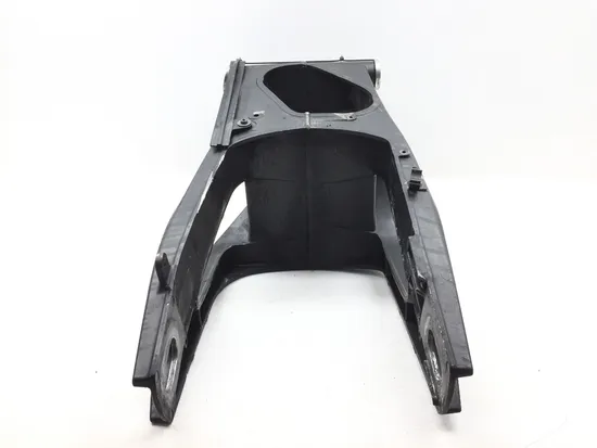 Swing Arm Swingarm 2005 Yamaha YZF R1 Raven 2858A x