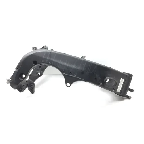 Main Frame Chassis CLN Ready To Go 2005 Yamaha YZF R1 Raven 2858A 3