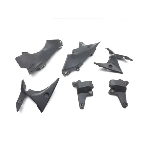 Misc Plastic Set 2005 Yamaha YZF R1 Raven 2858A 3